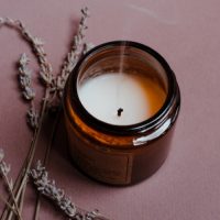 Illat- és poharas mécsesek