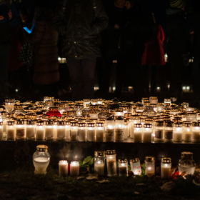 Mindenszentek: Tisztelgés Szeretteink Emléke Előtt